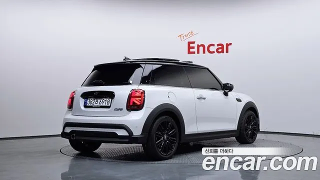 MINI Cooper — Фото автомобиля 2