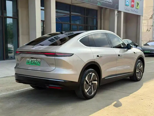 Nio EC7 — Фото автомобиля 15