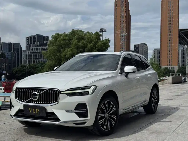 Фотография автомобиля — Volvo XC60