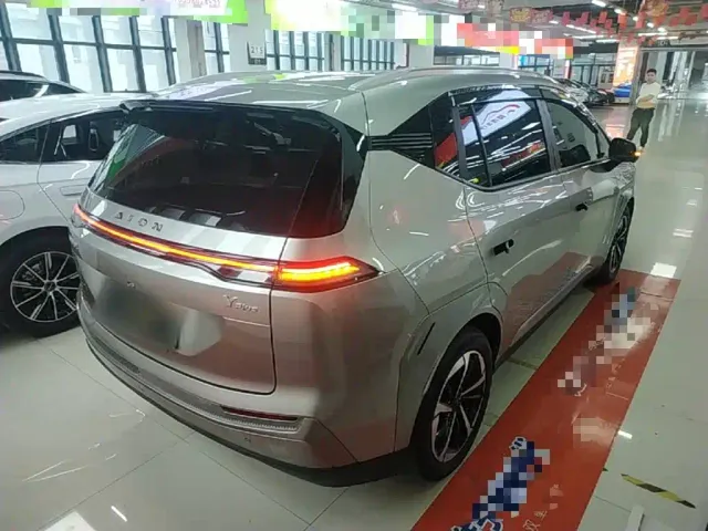 GAC Aion Y — Фото автомобиля 6