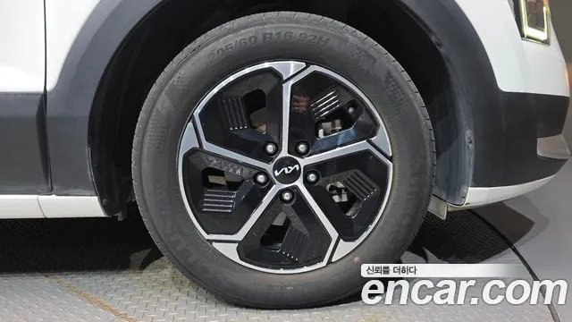 Kia Niro The All New Niro — Фото автомобиля 21