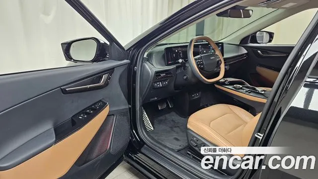 Kia EV6 — Фото автомобиля 10