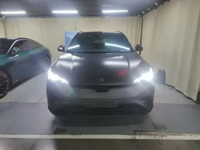 Arcfox Alpha T5 — Фото автомобиля 2