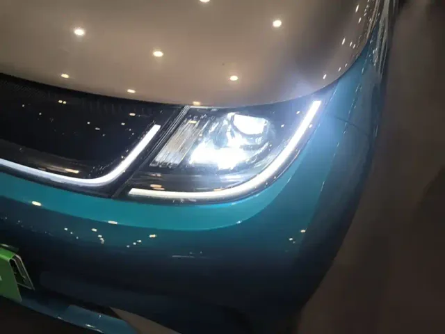 BYD Dolphin — Фото автомобиля 23