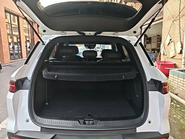 BYD Song Pro — Фото автомобиля 18