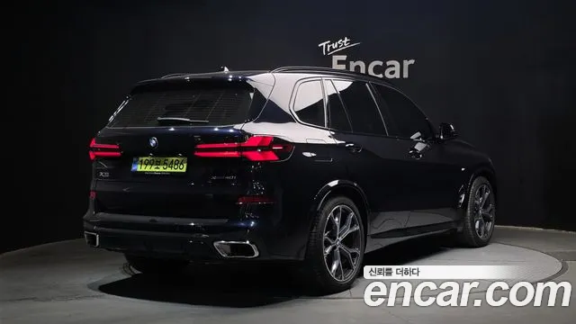 BMW X5 xDrive 40i M Sport — Фото автомобиля 2