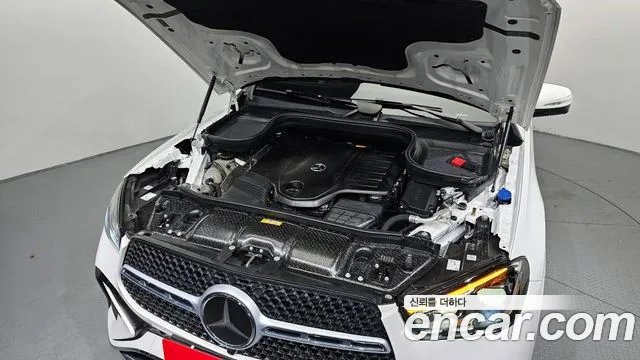 Mercedes-Benz GLE-Class — Фото автомобиля 6