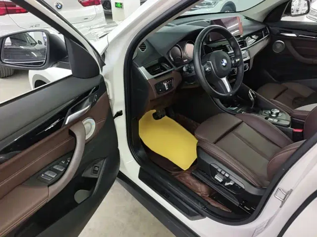 BMW X1 — Фото автомобиля 15