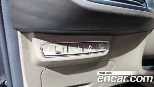 Kia K8 K8 Hybrid — Фото автомобиля 27