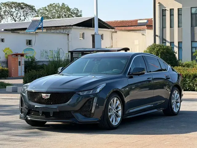 Фотография автомобиля — Cadillac CT5