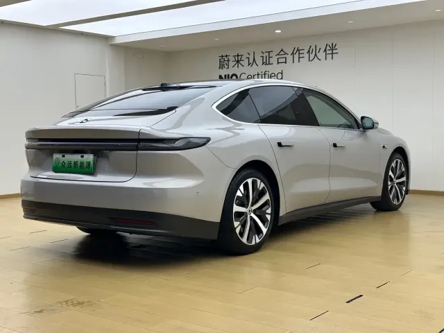 NIO NIO ET7 2022 100kWh Launch Edition — Фото автомобиля 21