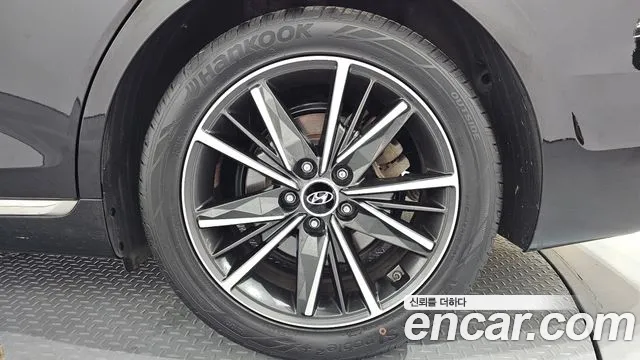 Hyundai Grandeur New — Фото автомобиля 6