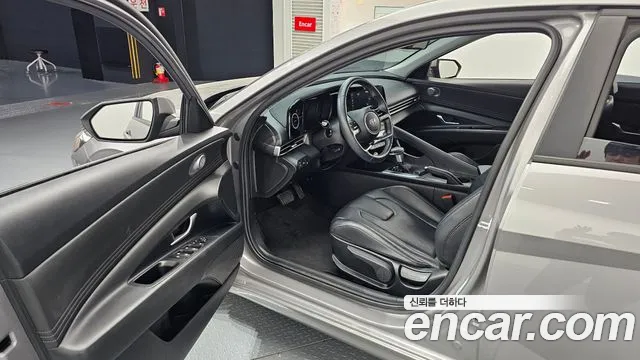 Hyundai Avante — Фото автомобиля 15