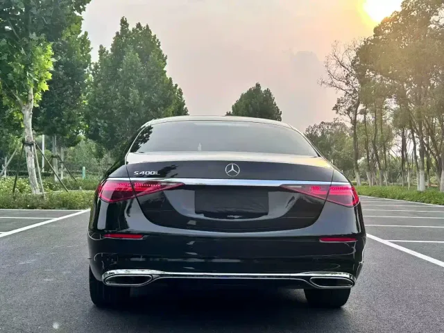 Mercedes-Benz S-Class — Фото автомобиля 7