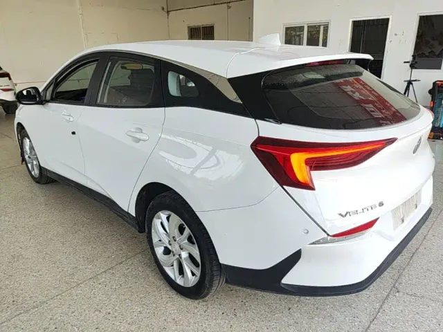 Buick Velite 6 — Фото автомобиля 4