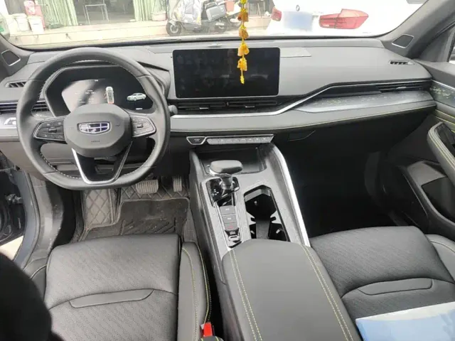 Geely Xingrui — Фото автомобиля 9