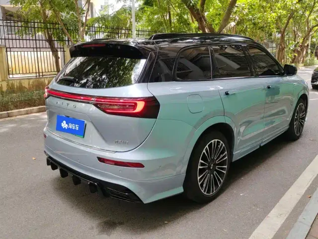 Aito M7 — Фото автомобиля 3