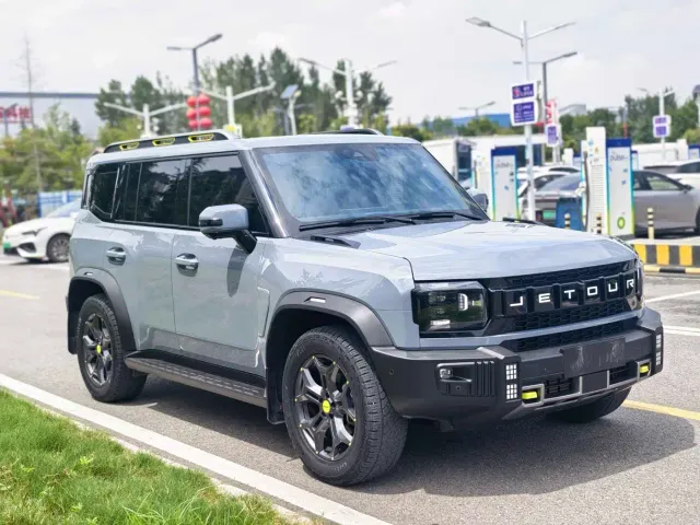 Jetour T2 — Фото автомобиля 3