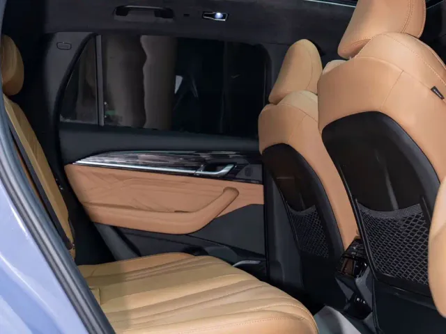 Geely Xingyue L — Фото автомобиля 13