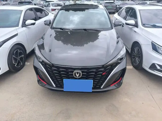 Changan Eado — Фото автомобиля 2