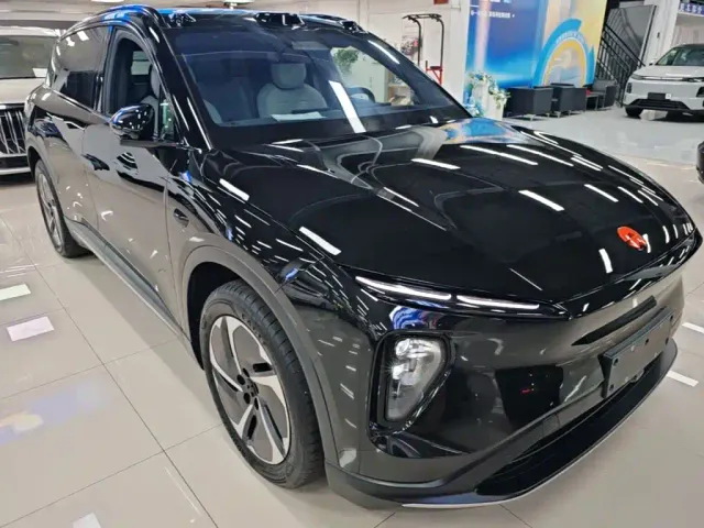 Nio ES6 — Фото автомобиля 3