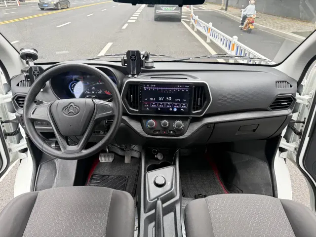 Changan Kaicheng Changan Ruixing EM80 — Фото автомобиля 6