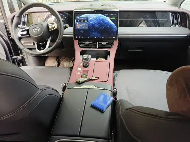 GAC Trumpchi M8 — Фото автомобиля 12