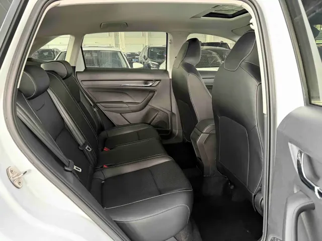 Skoda Kamiq — Фото автомобиля 16
