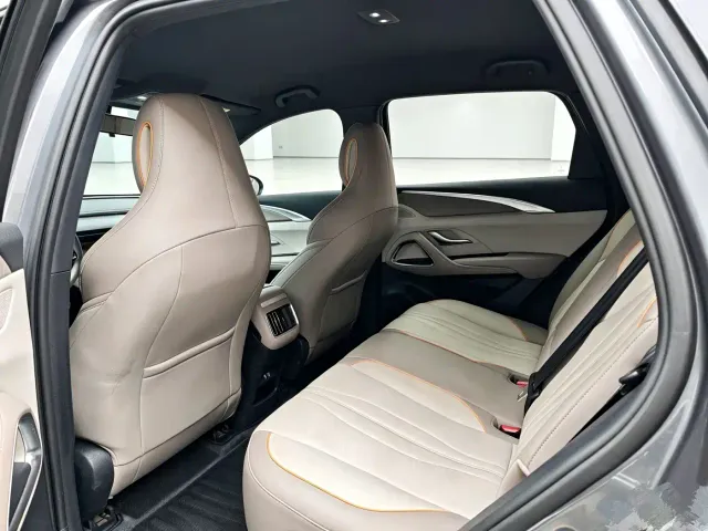 BYD Song Pro — Фото автомобиля 5