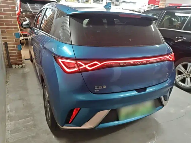 BYD Dolphin — Фото автомобиля 4