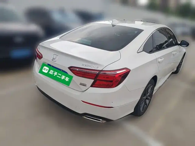 Honda Inspire — Фото автомобиля 9