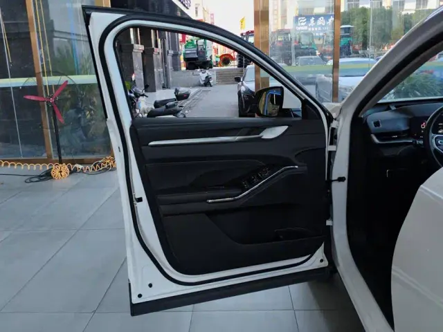 Haval H6 — Фото автомобиля 7