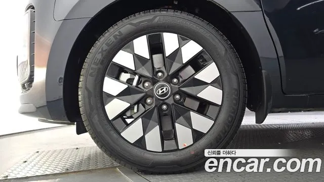 Hyundai Staria — Фото автомобиля 5