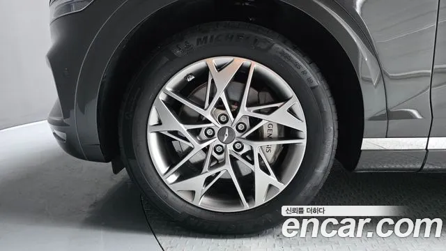 Genesis GV70 2.5T Бензин AWD — Фото автомобиля 5