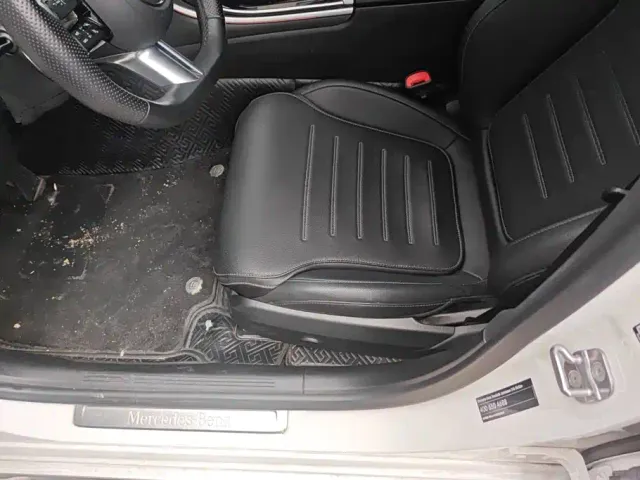 Mercedes-Benz C-Class — Фото автомобиля 9