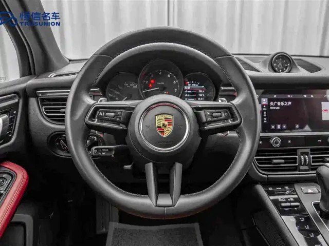 Porsche Macan — Фото автомобиля 17