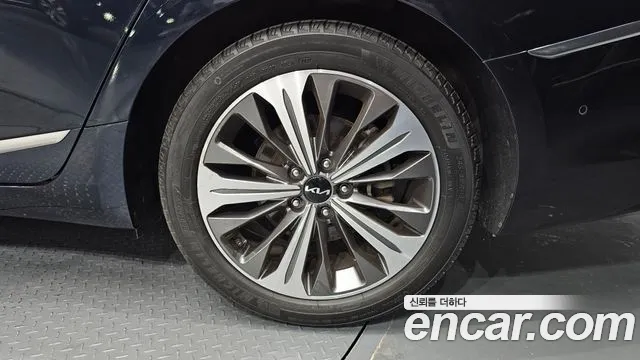 Kia K8 K8 Hybrid — Фото автомобиля 6