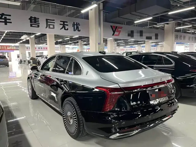 Hongqi H5 — Фото автомобиля 9