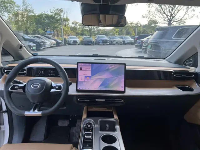 GAC Trumpchi E8 — Фото автомобиля 7