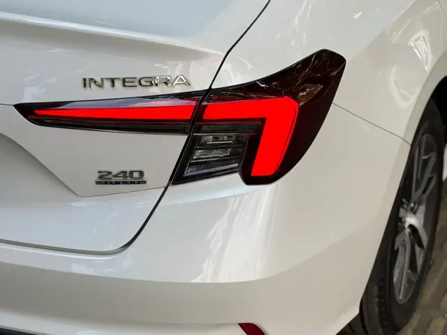 Honda Integra — Фото автомобиля 4