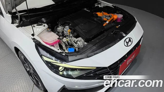Hyundai Avante CN7 — Фото автомобиля 6