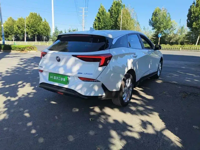 Buick Velite 6 — Фото автомобиля 6