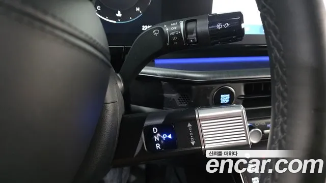 Hyundai Grandeur Grandeur (GN7) 2.5 Бензин 2WD — Фото автомобиля 9