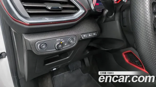 ChevroletGMDaewoo Trailblazer Trailblazer 1.3 турбо 4WD — Фото автомобиля 11