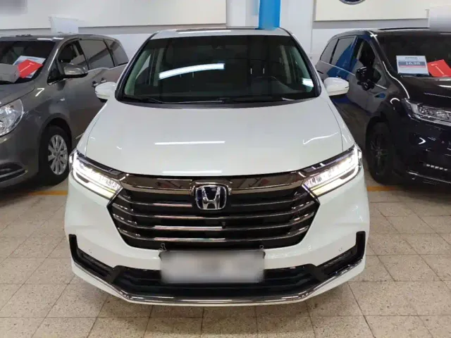 Honda Odyssey — Фото автомобиля 2