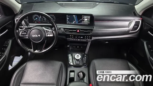 Kia Seltos — Фото автомобиля 7