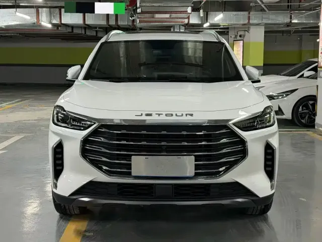Jetour X70 Plus — Фото автомобиля 2