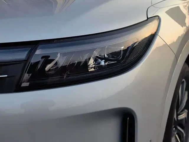 Aito M7 — Фото автомобиля 8