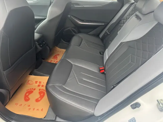 Changan Raeton Plus — Фото автомобиля 12