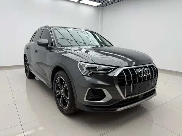Audi Q3 — Фото автомобиля 3